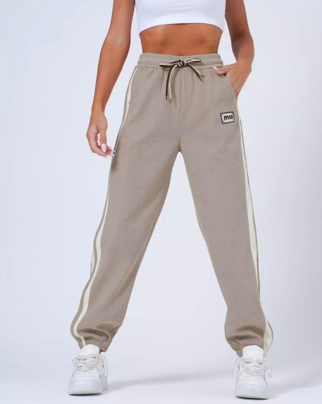 спортивные штаны,спортивные брюки,брюки модные,мужские спортивные брюки,спортивные мужские штаны