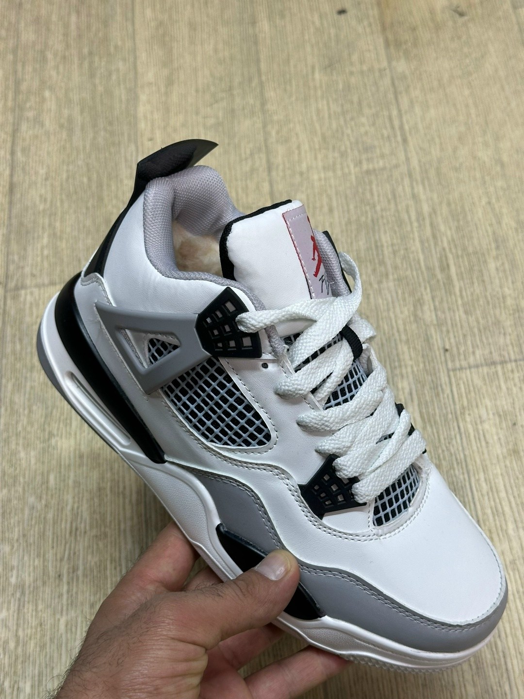 кроссовки,женские кроссовки,кроссовки для женщин,кроссовки модные,кроссовка