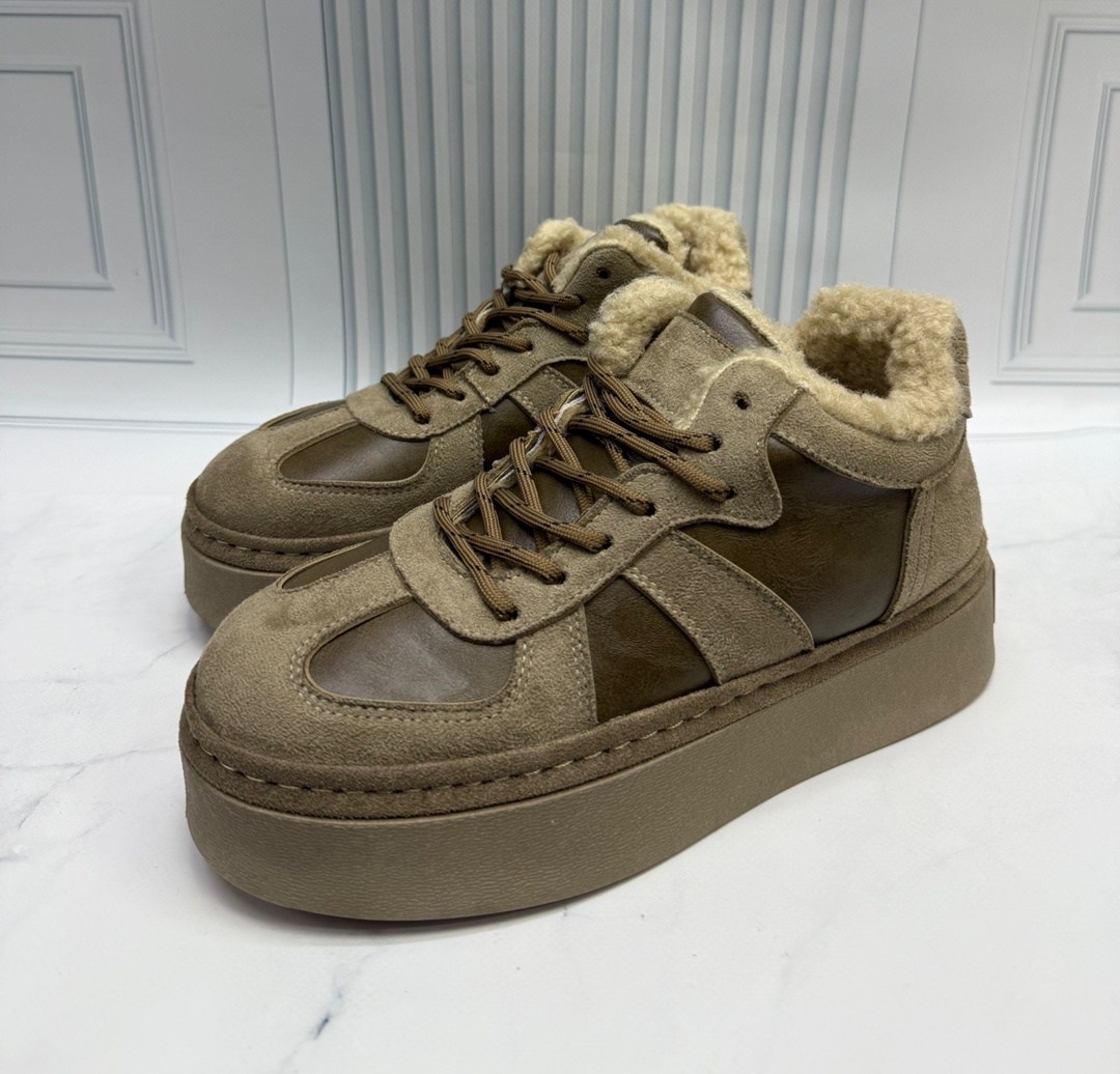 ,зимняя  женская,женская ,теплые кроссовки, повседневные