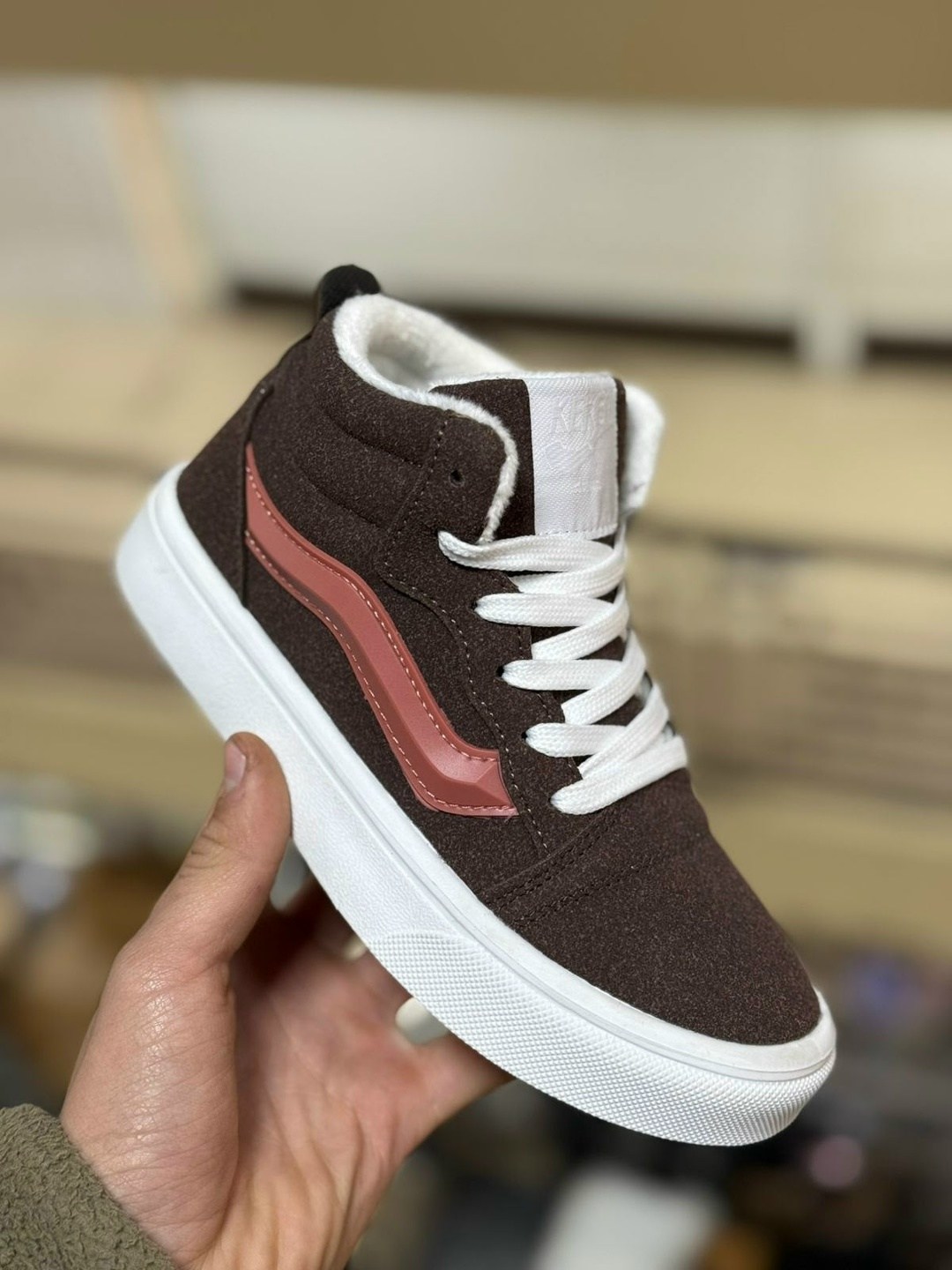 ,обуви,кеды vans,женские кеды vans,кроссовки закрытые