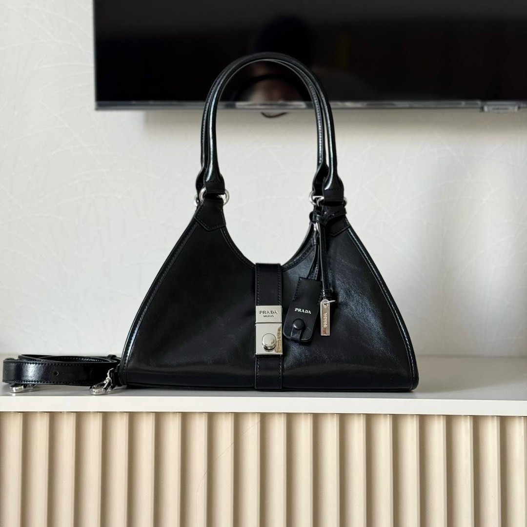 сумка,сумка женская prada,сумки женская,модная сумка,сумки люкс