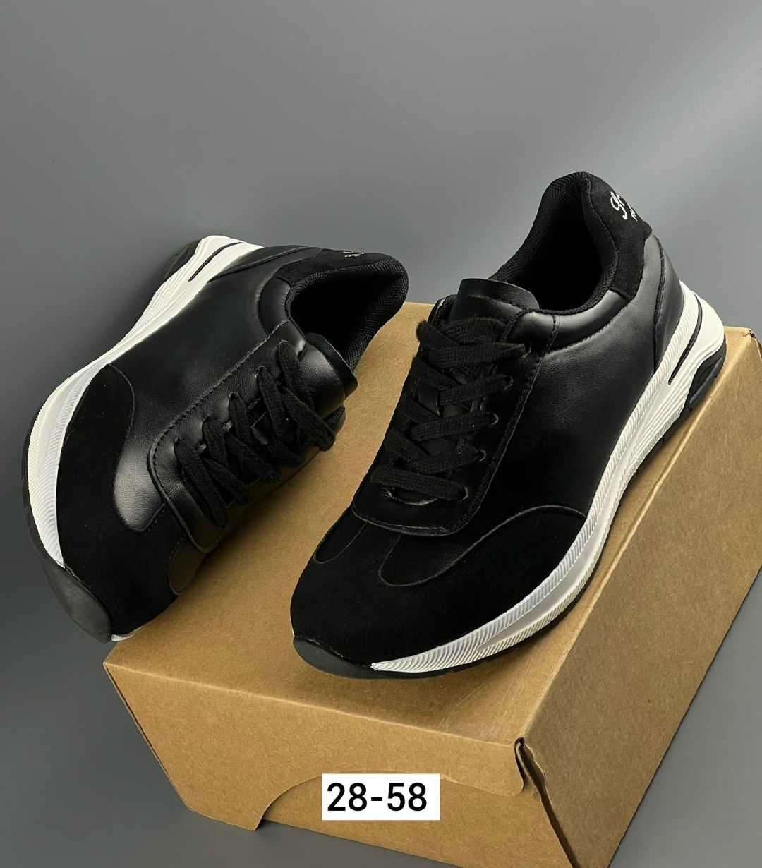 ,кроссовки женскиe,мужская  кроссовки,туристические кроссовки мужские,женская