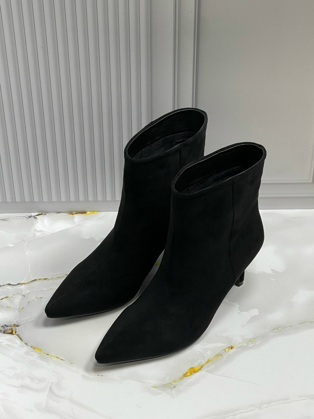 женские ботильоны,,замшевые ботильоны,стильные ботильоны,ботильоны