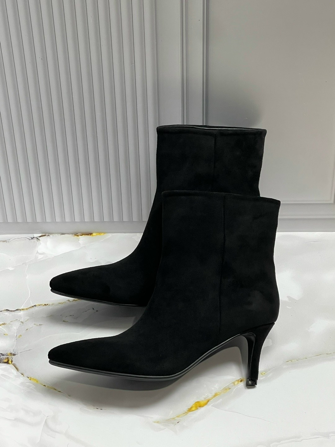 женские ботильоны,,замшевые ботильоны,стильные ботильоны,ботильоны