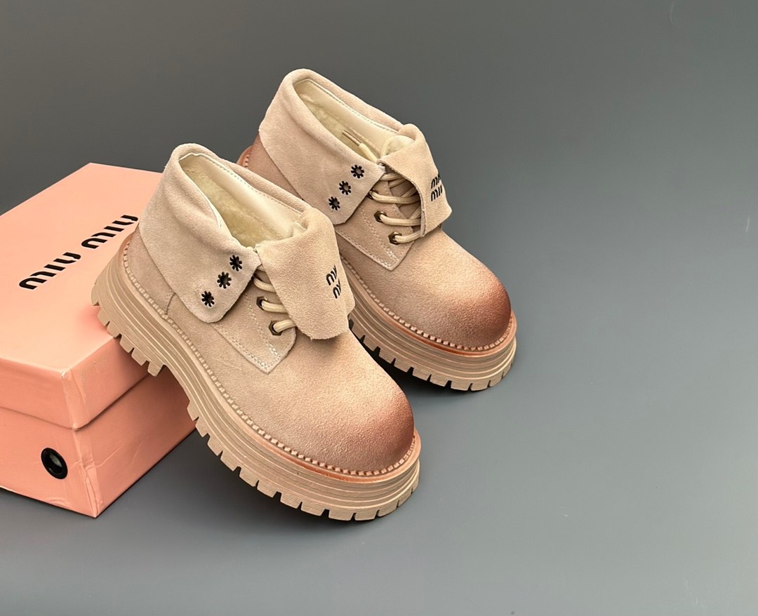,ботинки miu miu,ботинки женские,ботинки миу миу,ботинки замшевые
