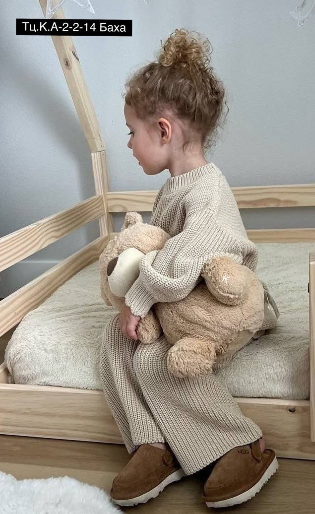 вязаные костюмы,детский вязаный свитер,детский свитер,костюм с джемпером,детский джемпер