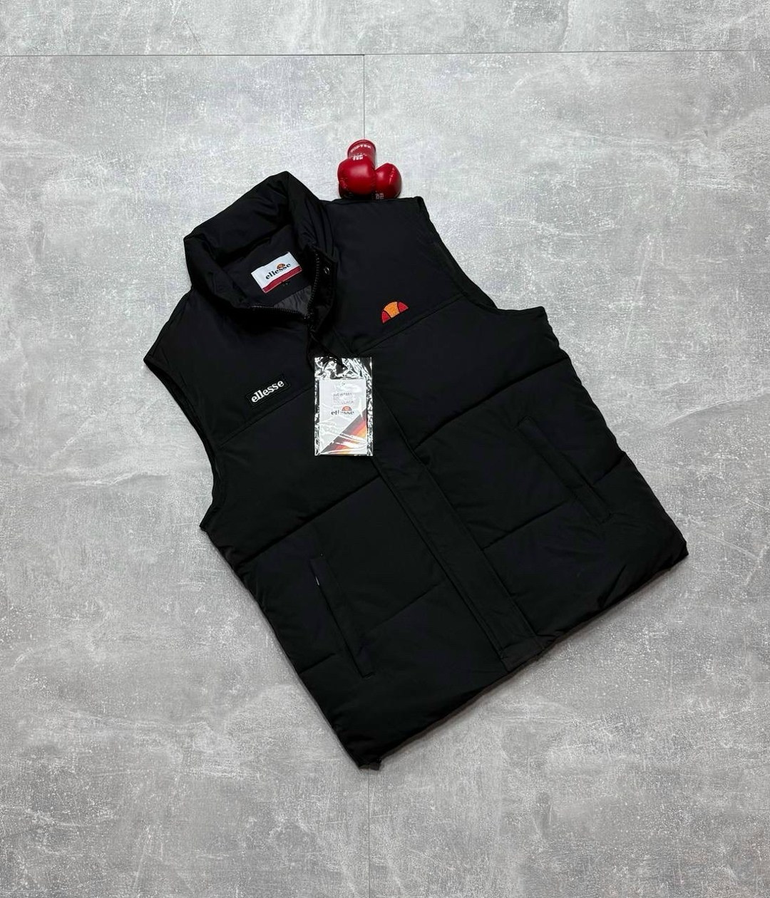 жилетка ellesse,жилетка,жилет,мужская жилетка,жилет ellesse