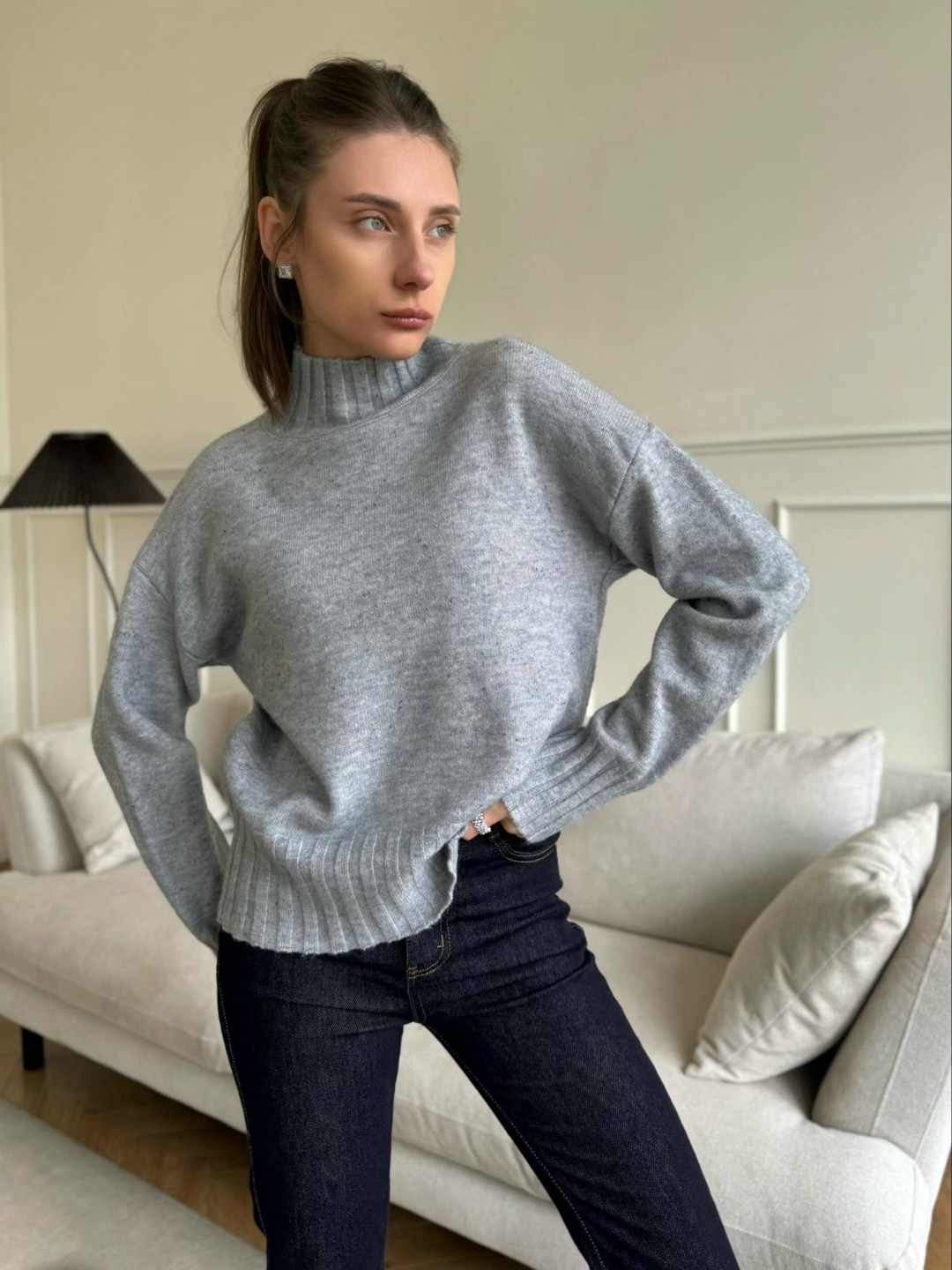 розовый свитер,свитер,вязаные свитера,вязаные джемпера,свитера женские