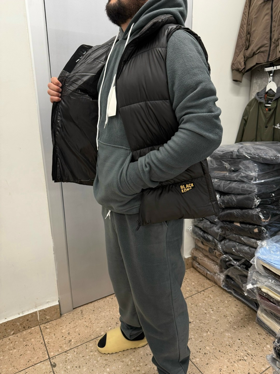 костюм мужской спортивный тройка с жилетом,спортивный костюм с жилеткой мужской,спортивный костюм тройка мужской,спортивные костюмы мужские,спортивный костюм тройка с жилеткой