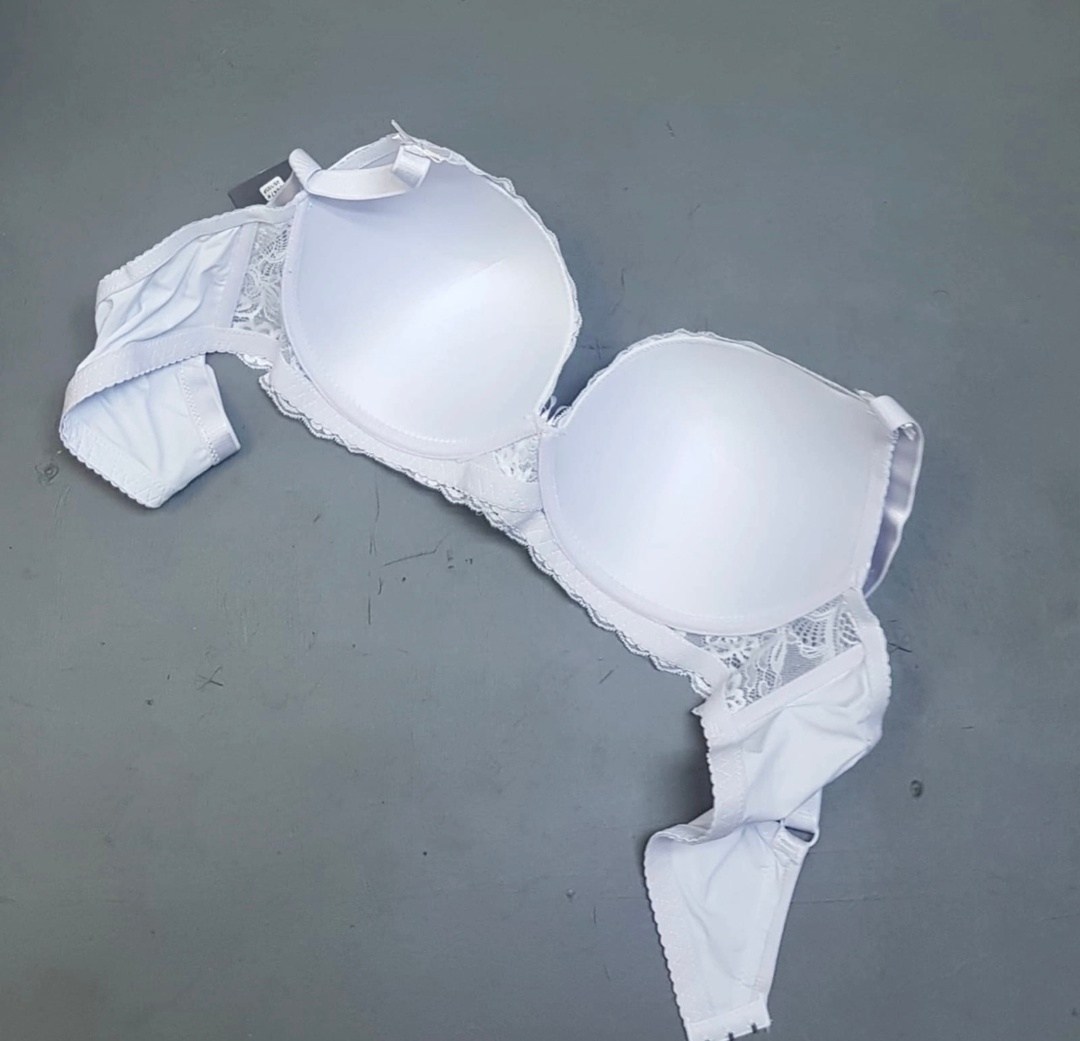 бюстгальтер,женская нижнее белье,нижнее белье оптом,бюстгальтер с кружевами,комплект нижнего белья