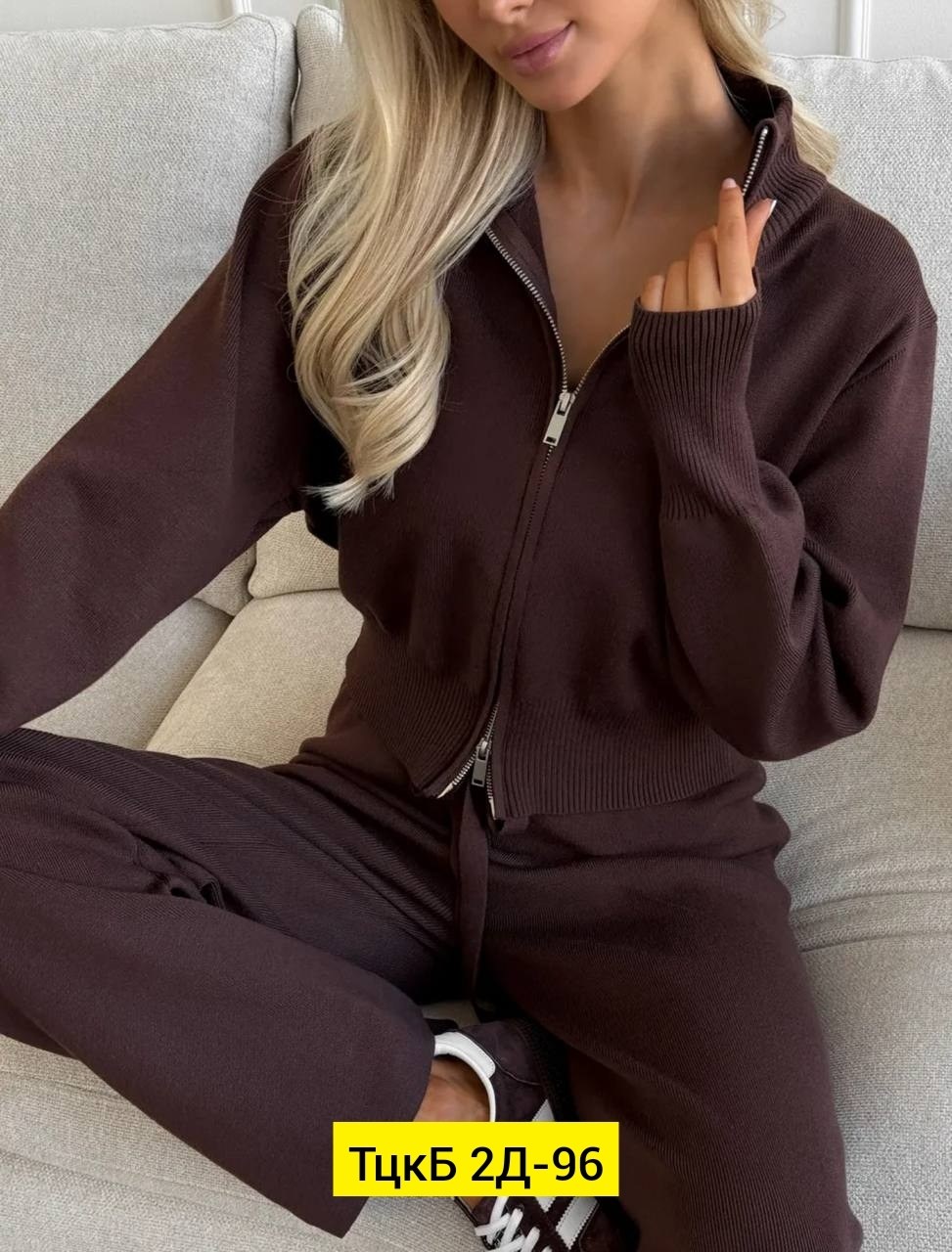 трикотажные костюмы,стильные костюмы,костюмчик,женские костюмы,вязаные костюмы