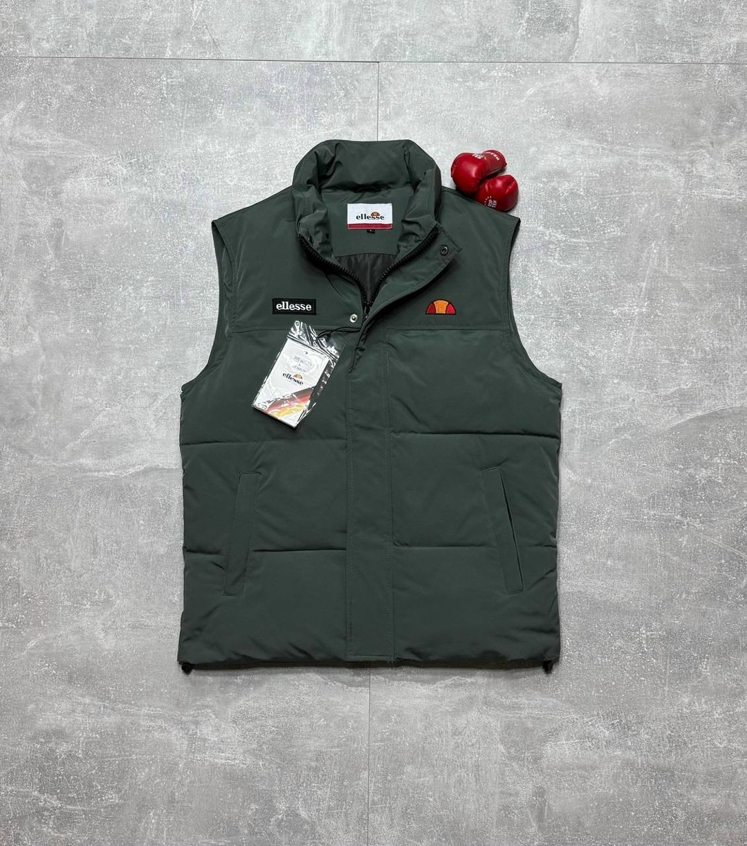 жилетка ellesse,жилетка,жилет,мужская жилетка,жилет ellesse