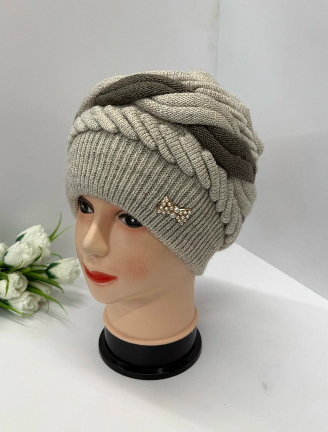 шапка женская вязаная,шапка женская,шапка женская зимняя вязаная,шапка вязаная,шапка зимняя вязаная