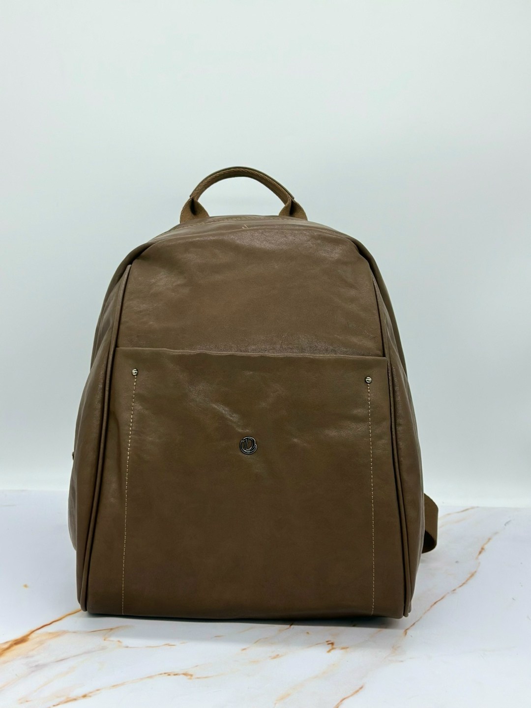 женские рюкзаки,женский кожаный рюкзак,рюкзак женский из натуральной кожи,кожаные рюкзаки,сумка рюкзак женская