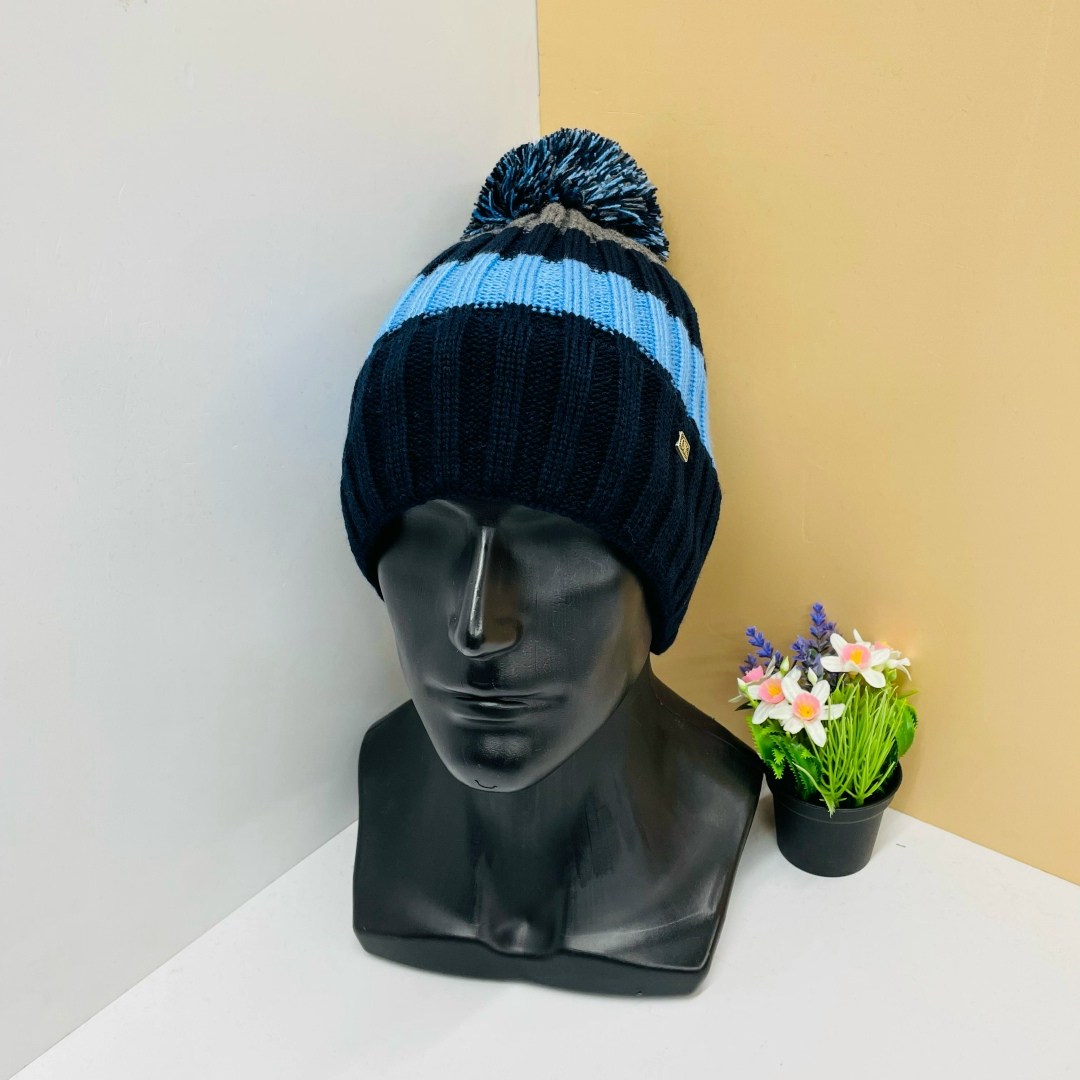 шапка зимняя мужская,мужская шапка,вязаная мужская шапка,мужская шапка с помпоном,шапка мужская зимняя вязаная