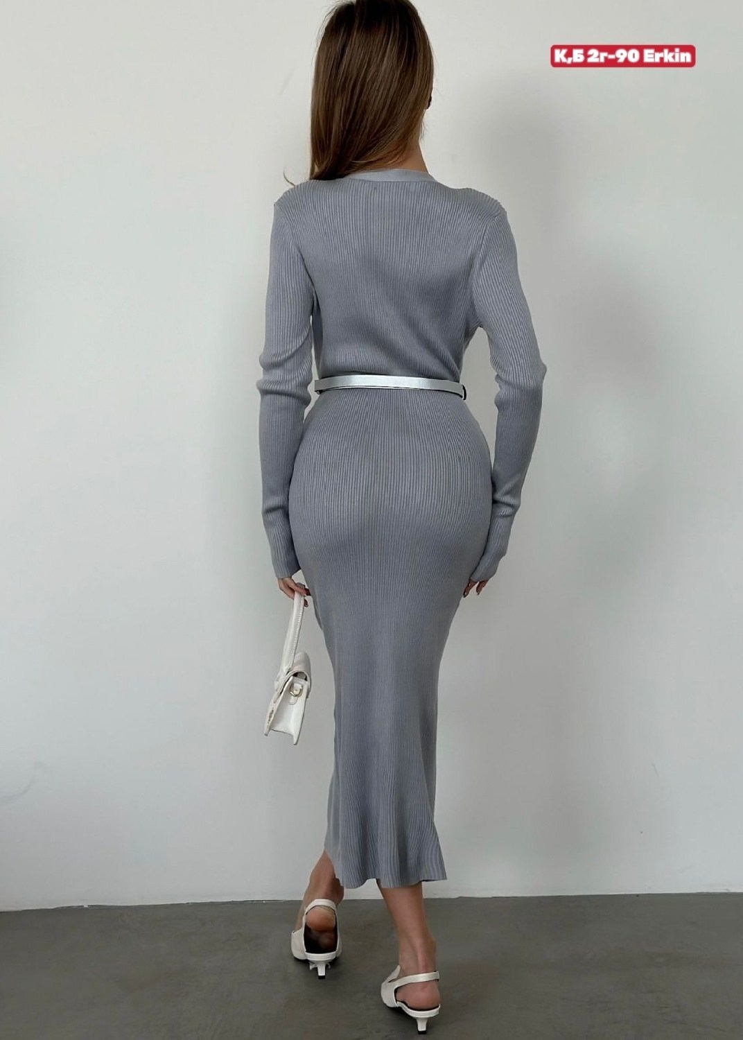 трикотажное платье,платье трикотажное с поясом emberens,белое трикотажное платье,платье трикотажное макси,стильное платье