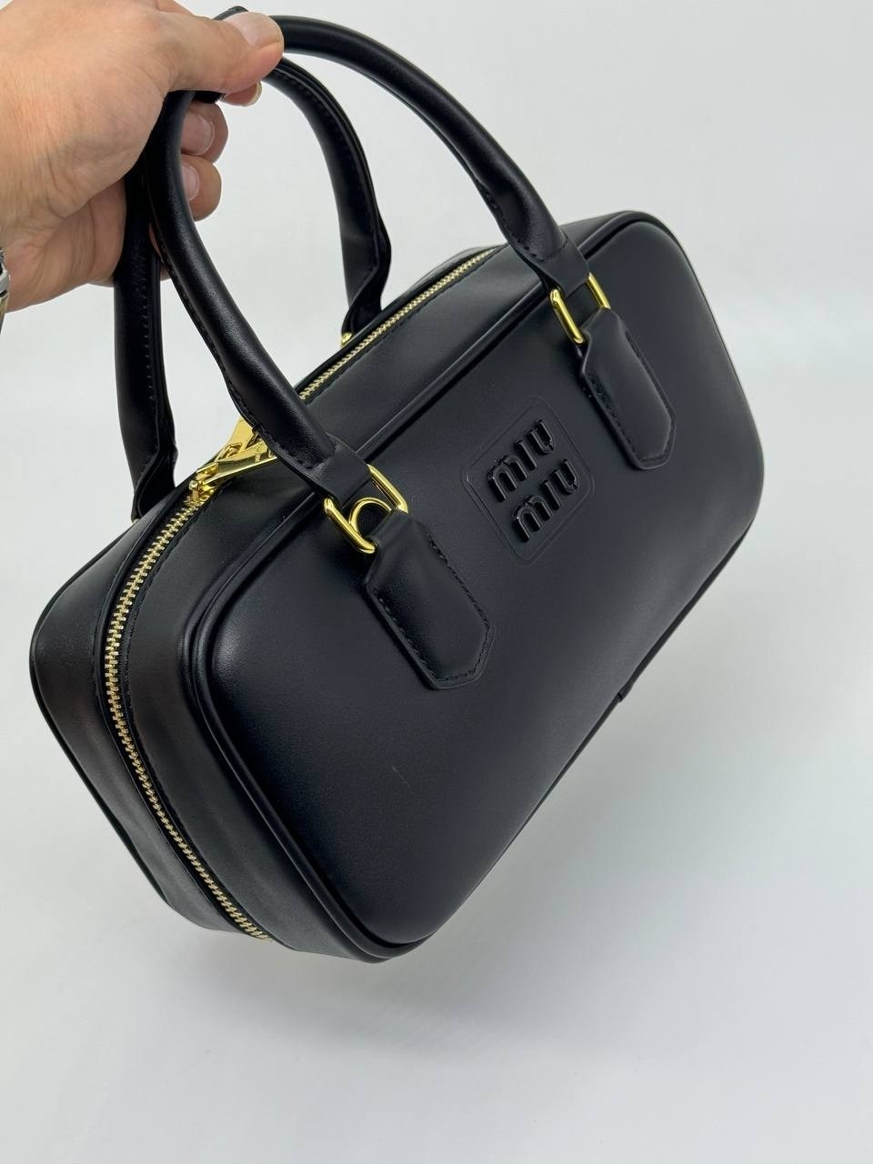 сумка miu miu,сумка,сумки женская,сумка женская miu miu,черная сумка