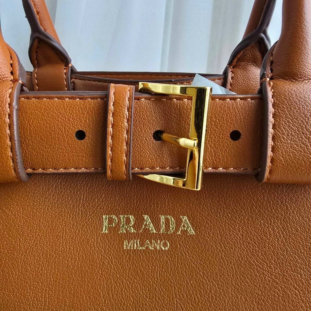 сумка prada женская,сумка prada,сумка,женская сумка,сумка классическая