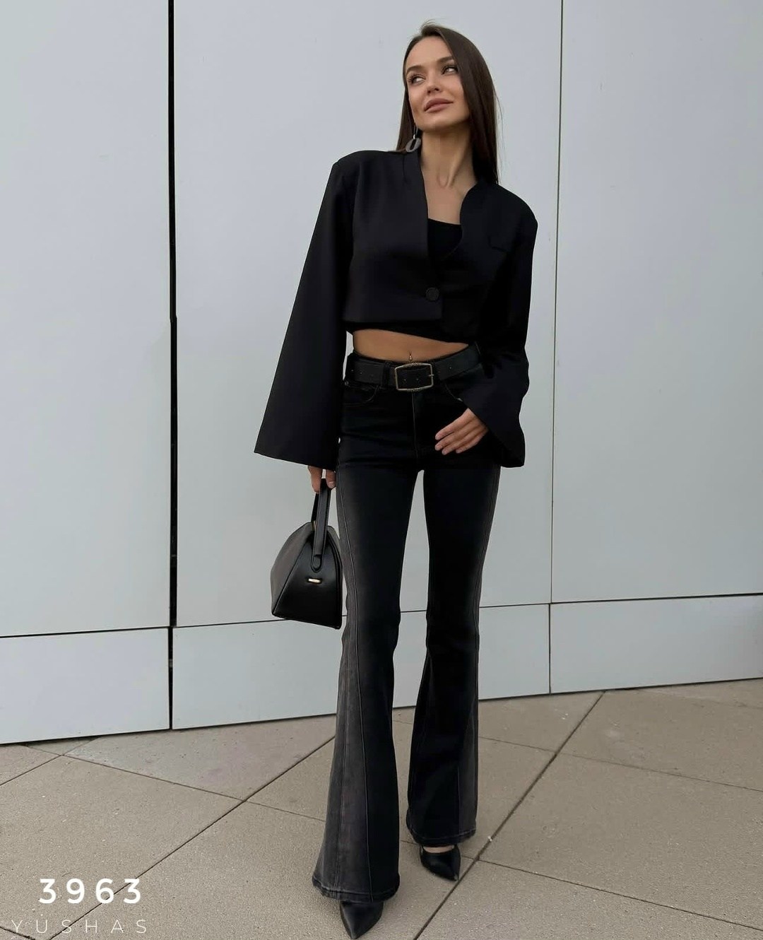 джинсы женские клеш,брюки джинсы,брюки модные,женские джинсы,кожаные брюки клеш