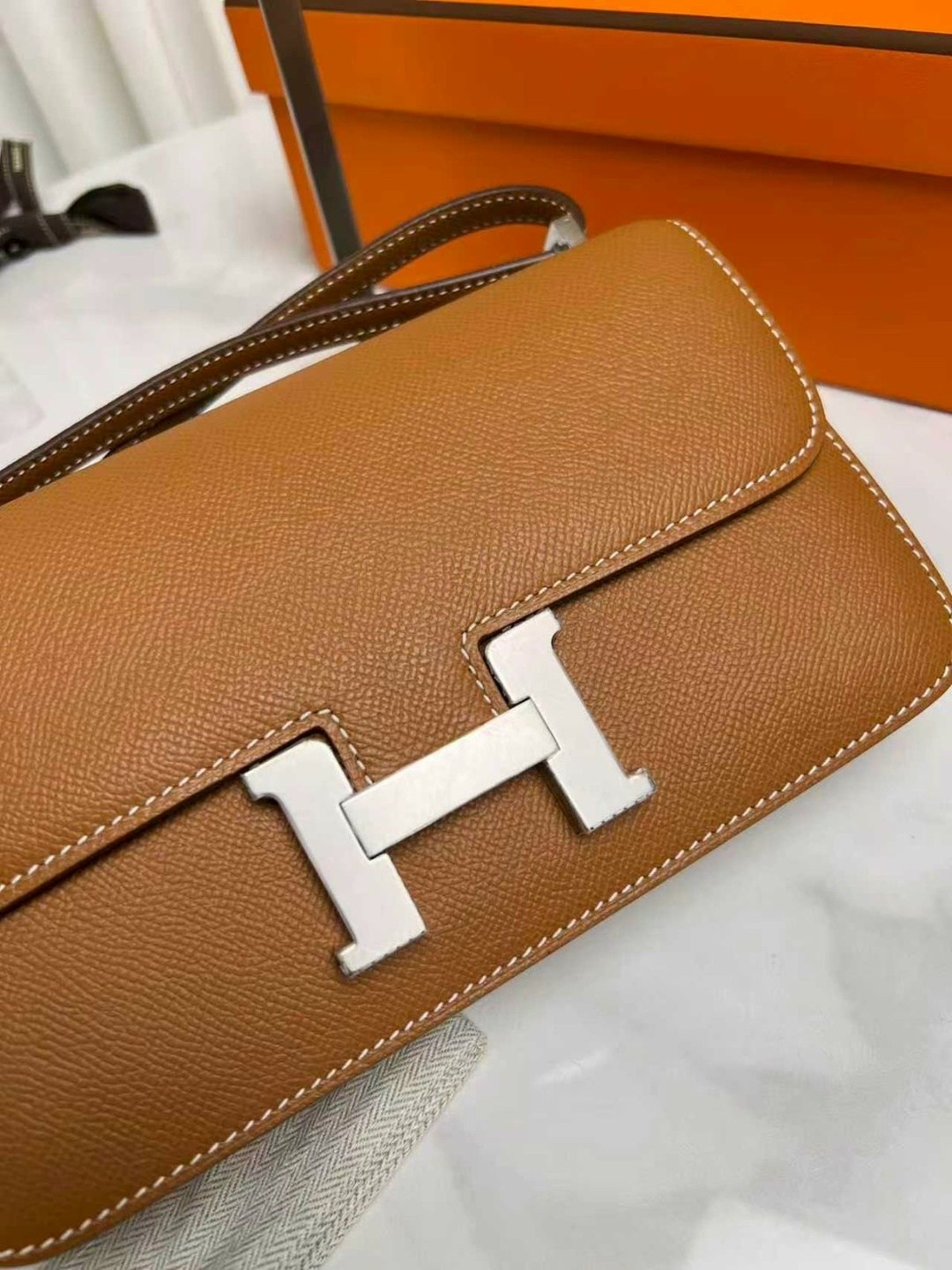 женская сумка hermes,hermes сумка,сумка hermes constance,hermes constance,модная сумка