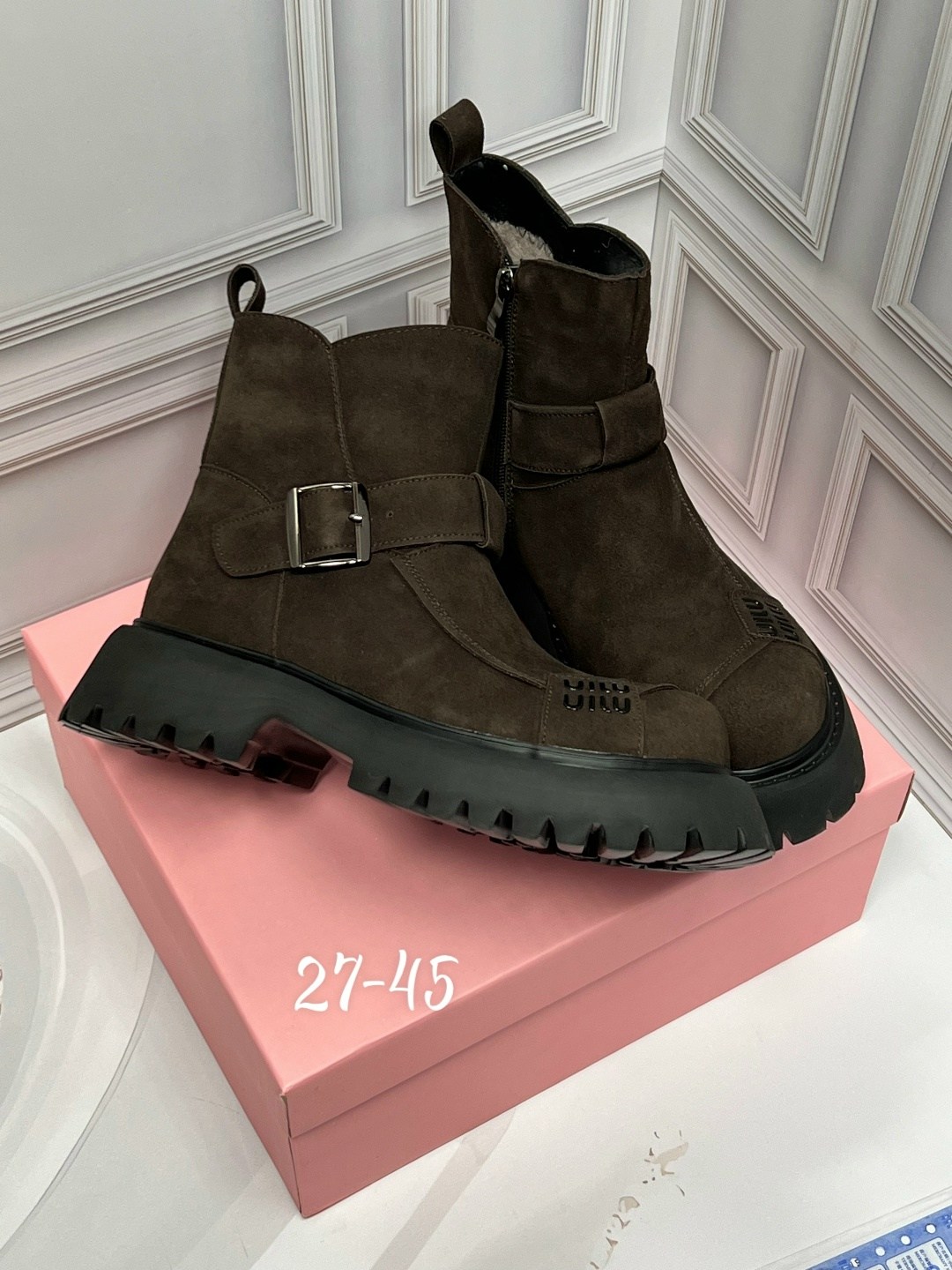 ,ботинки женские,ботинка женские зимние,ботинки miu miu,женская