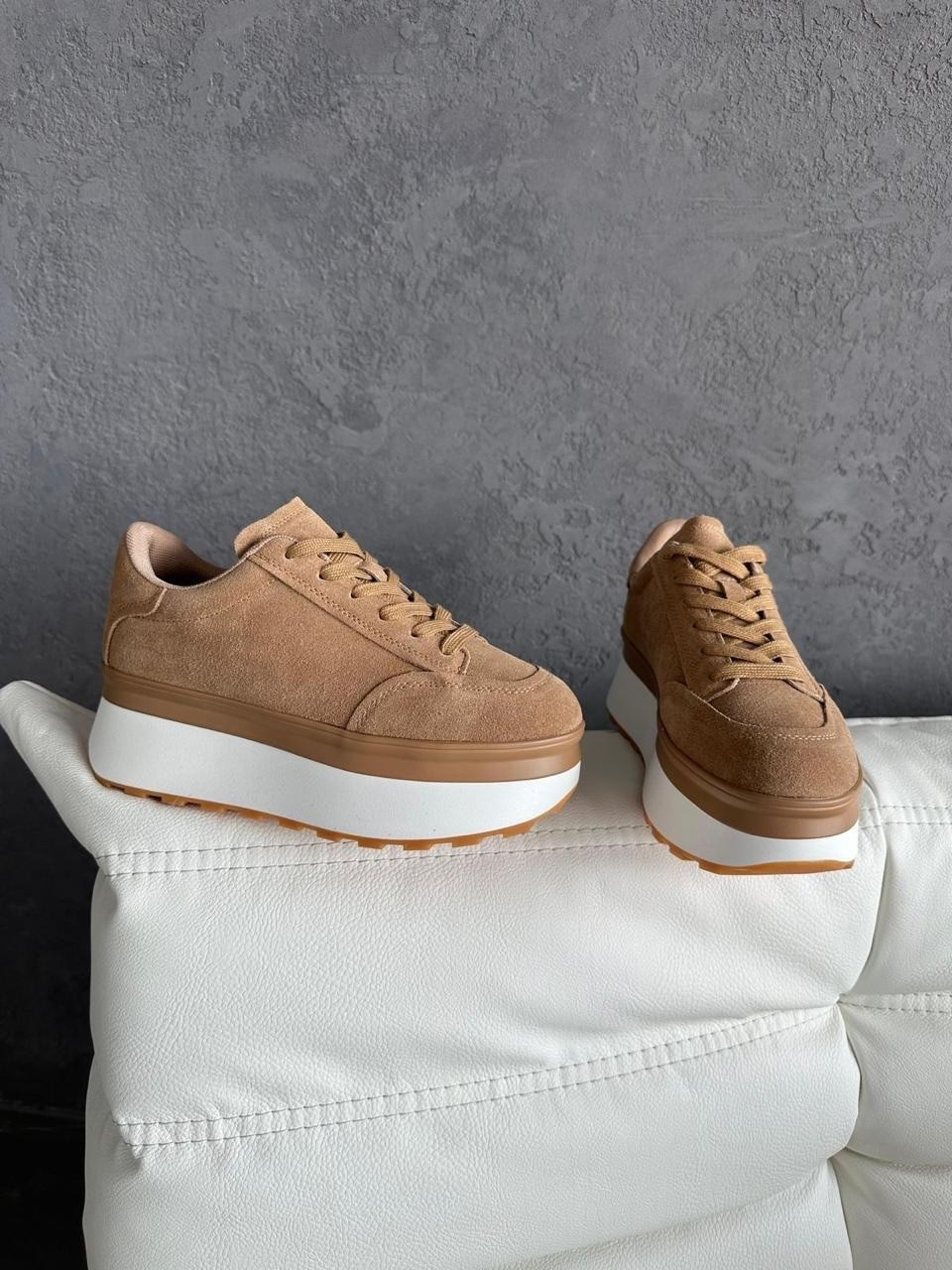 ,женские кроссовки,кроссовки женские на платформе,спортивная ,стильные женские кроссовки