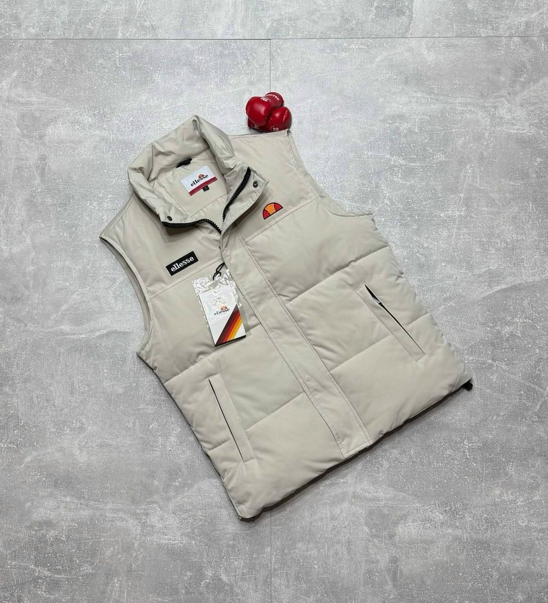 жилетка ellesse,жилетка,жилет,мужская жилетка,жилет ellesse