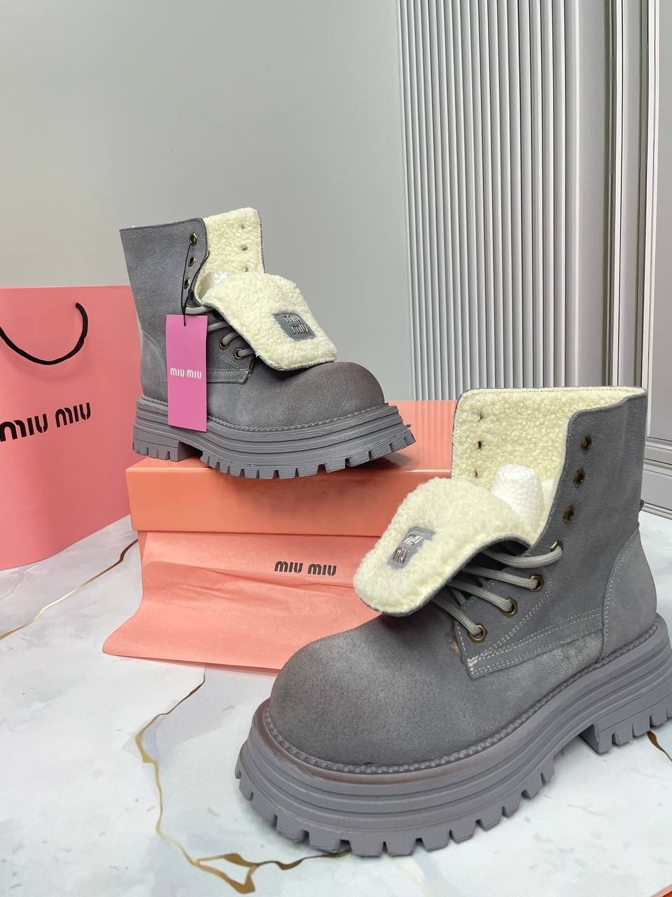 ботинки miu miu,,ботинки миу миу женские зимние,ботинки miu,ботинка женские зимние