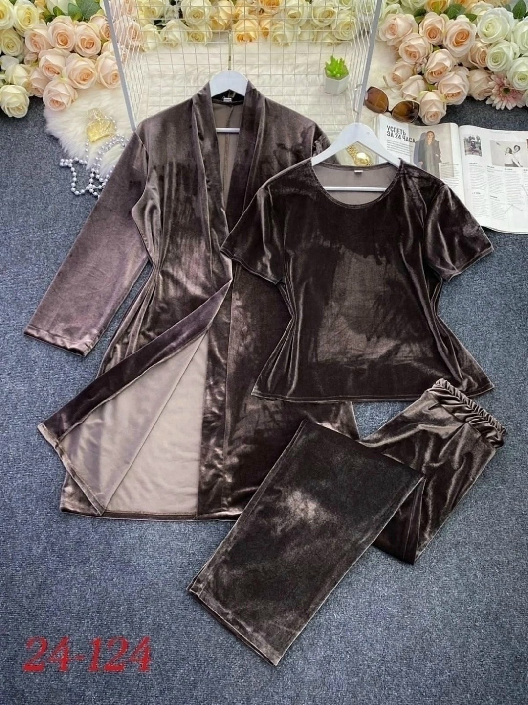 костюм брючный велюровый,костюм женский велюровый,костюм из велюра,костюмы брючные,костюм велюровый