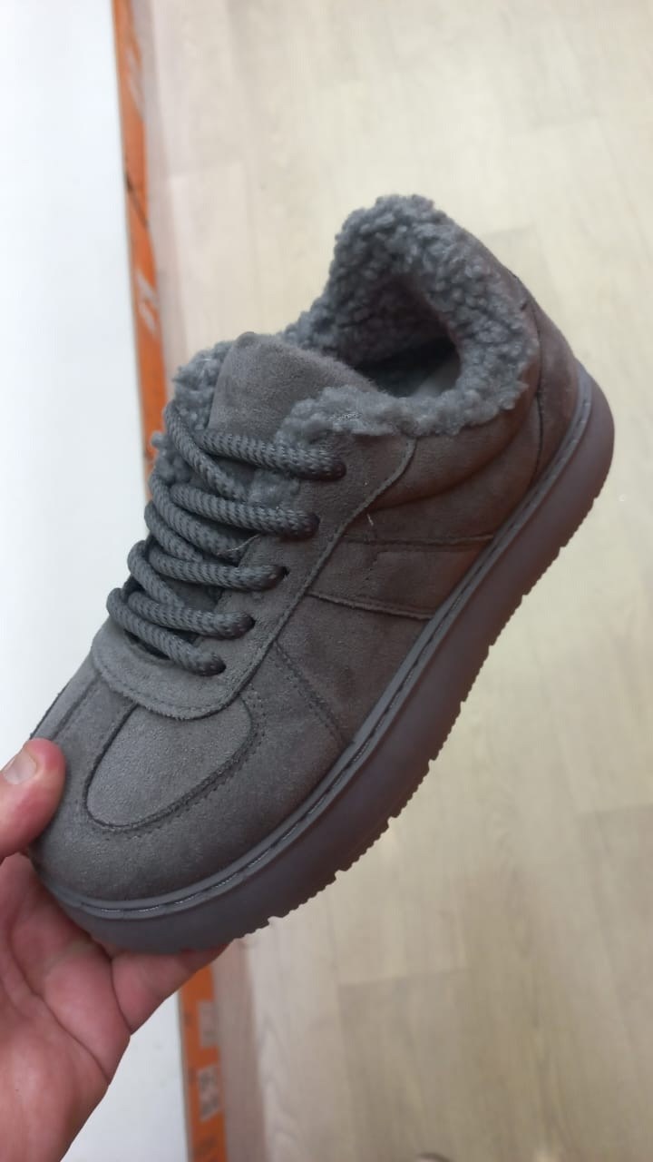 ,кроссовки женскиe,женские зимние кроссовки,теплые кроссовки,кеды теплые