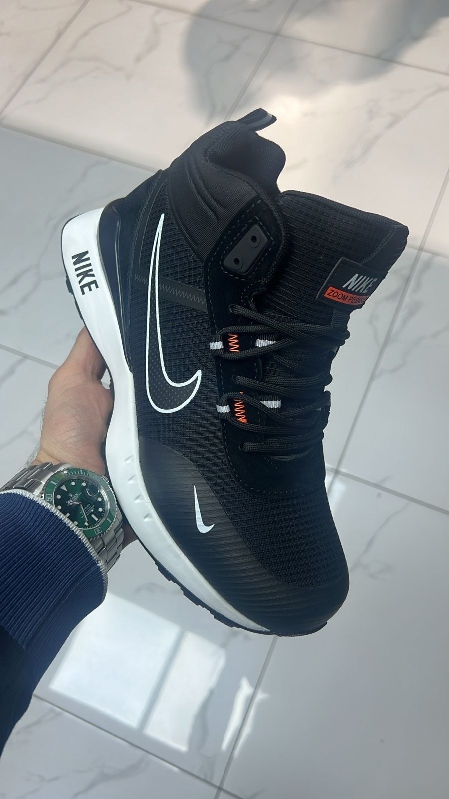 зимние кроссовки адидас мужские оригинал,кроссовки adidas зимние,кроссовки адидас climaproof зимние,кроссовки adidas,кроссовки мужские зимние adidas