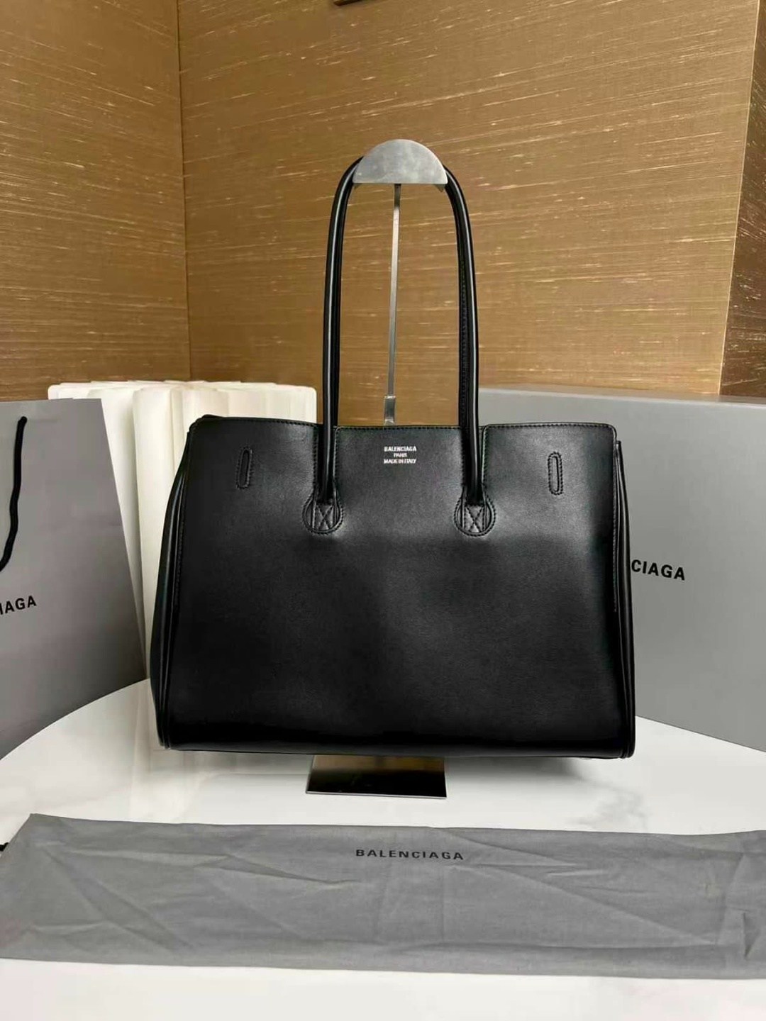 сумка,сумки balenciaga,модная сумка,сумка женская balenciaga,женские сумки