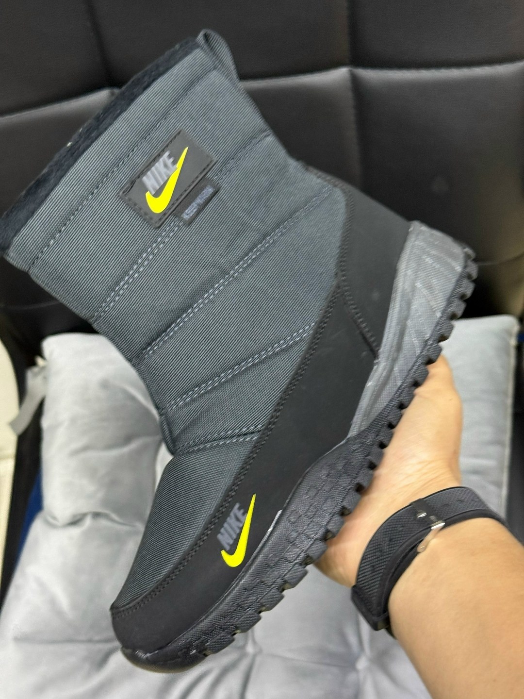 сапоги мужские зимние дутики адидас,дутики мужские зимние nike,дутики nike,дутики мужские зимние найк,сапоги найк мужские