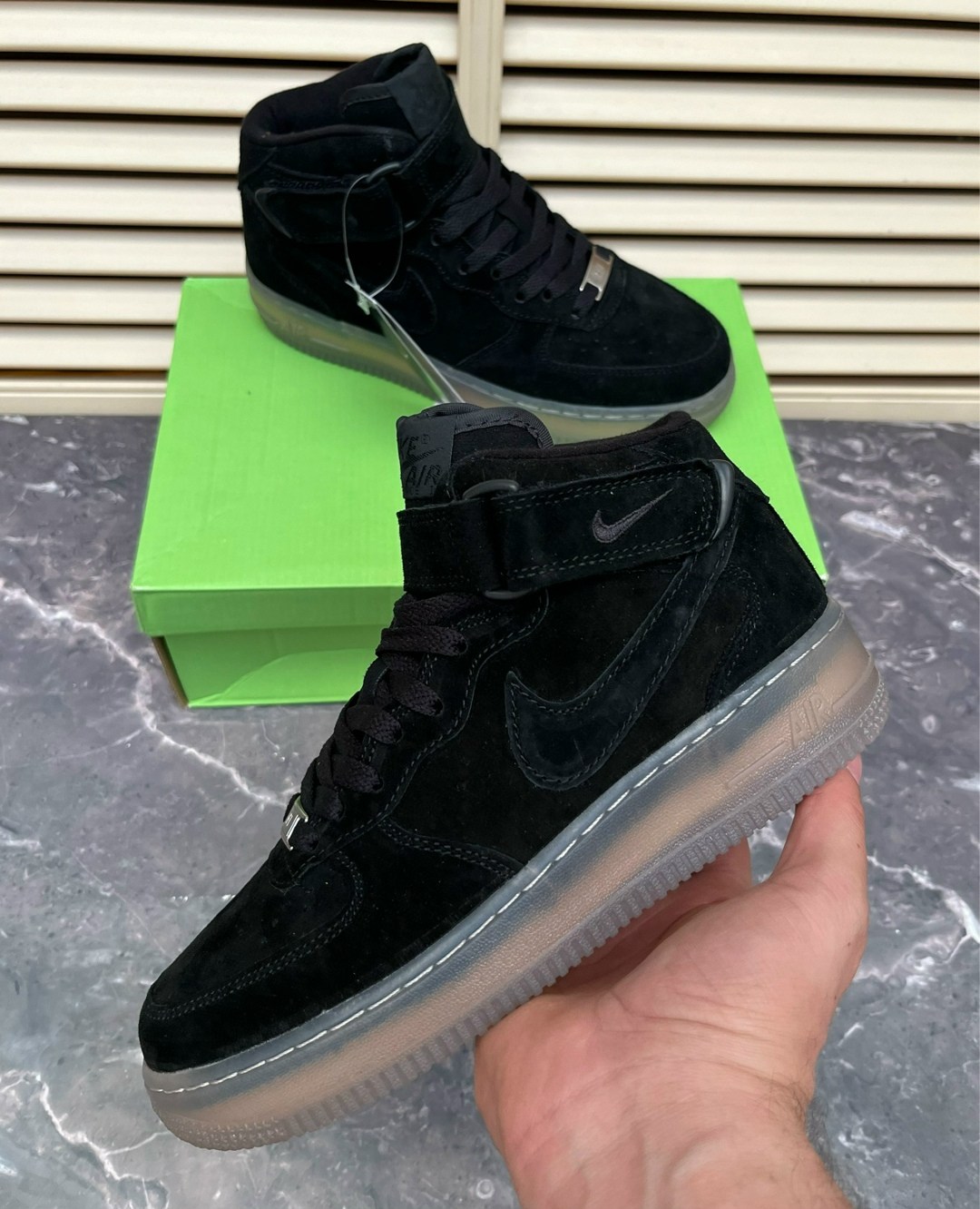 зимние кроссовки nike air force 1 mid,зимние кроссовки nike air force,кроссовки зимние nike air force 1,кроссовки nike air force 1 07 mid lv8 цвет черный,кросcовки nike air force 1