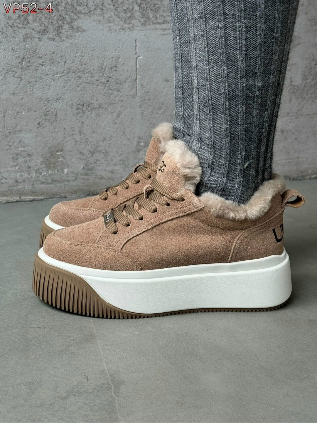 ,кроссовки зимние с мехам,кроссовки женскиe,зимние кроссовки женские с мехом,кроссовки ugg