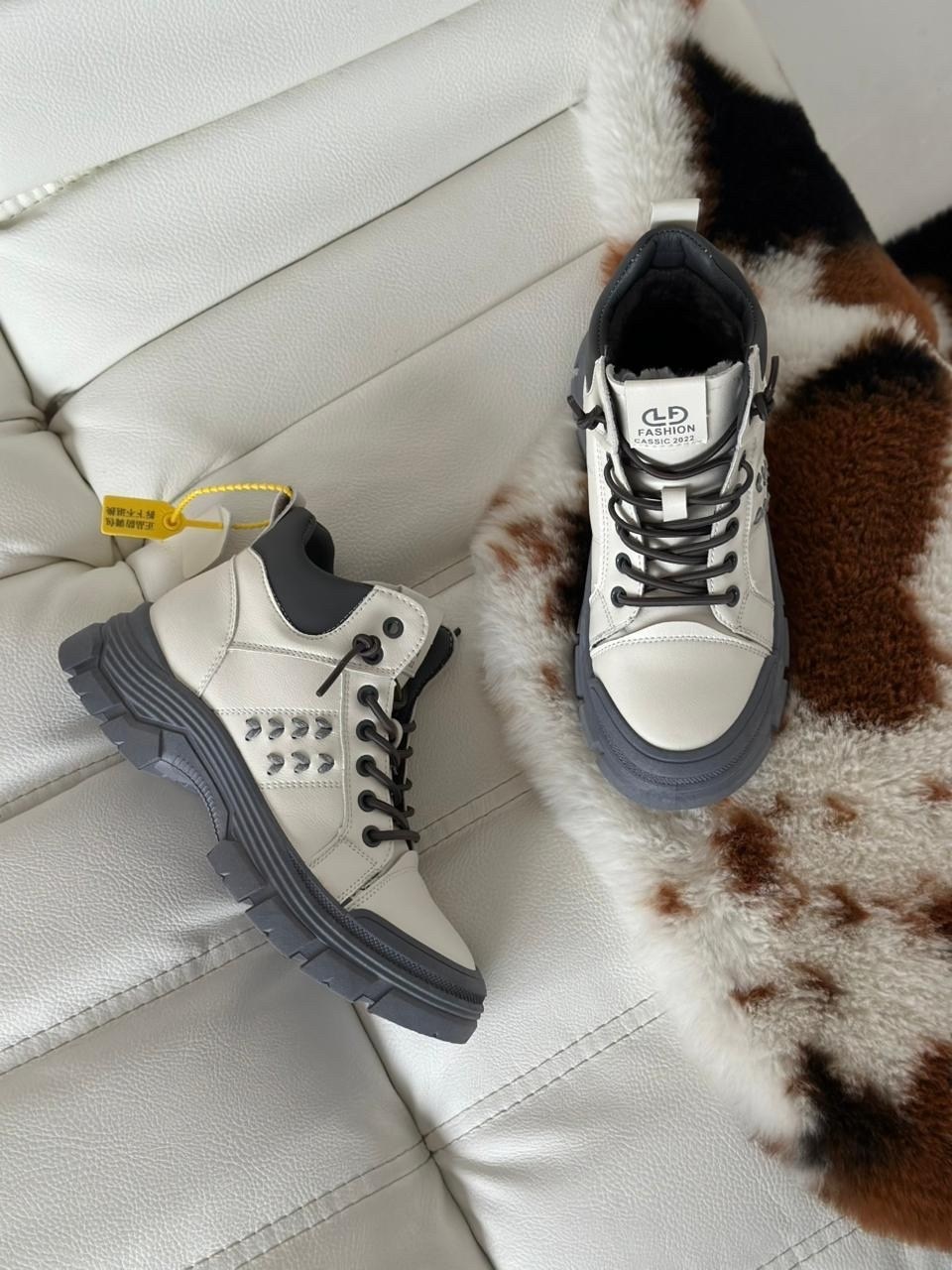 ,женские ботинки,ботинки,зимняя женская ,зимняя