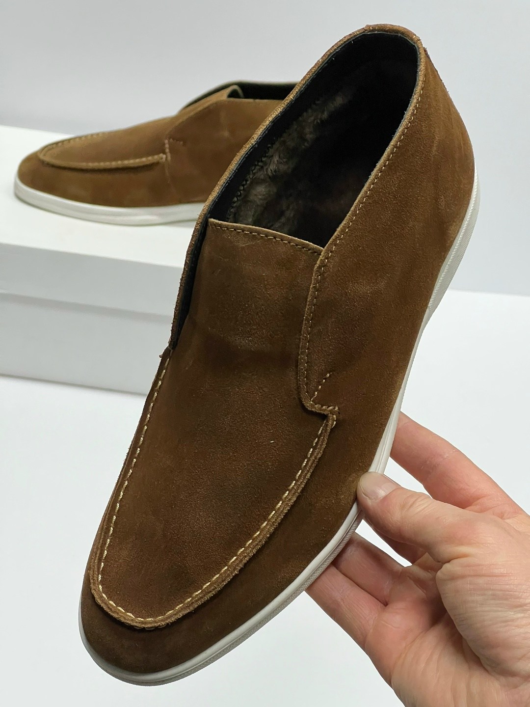 ,замшевые ботинки лоро пиано,замшевые ботинки,замшевые лоферы,лоферы мужские