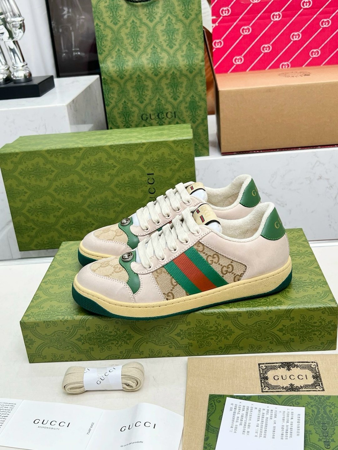 gucci кроссовки,,кроссовки gucci женские,кожаные кроссовки gucci screener,кеды gucci