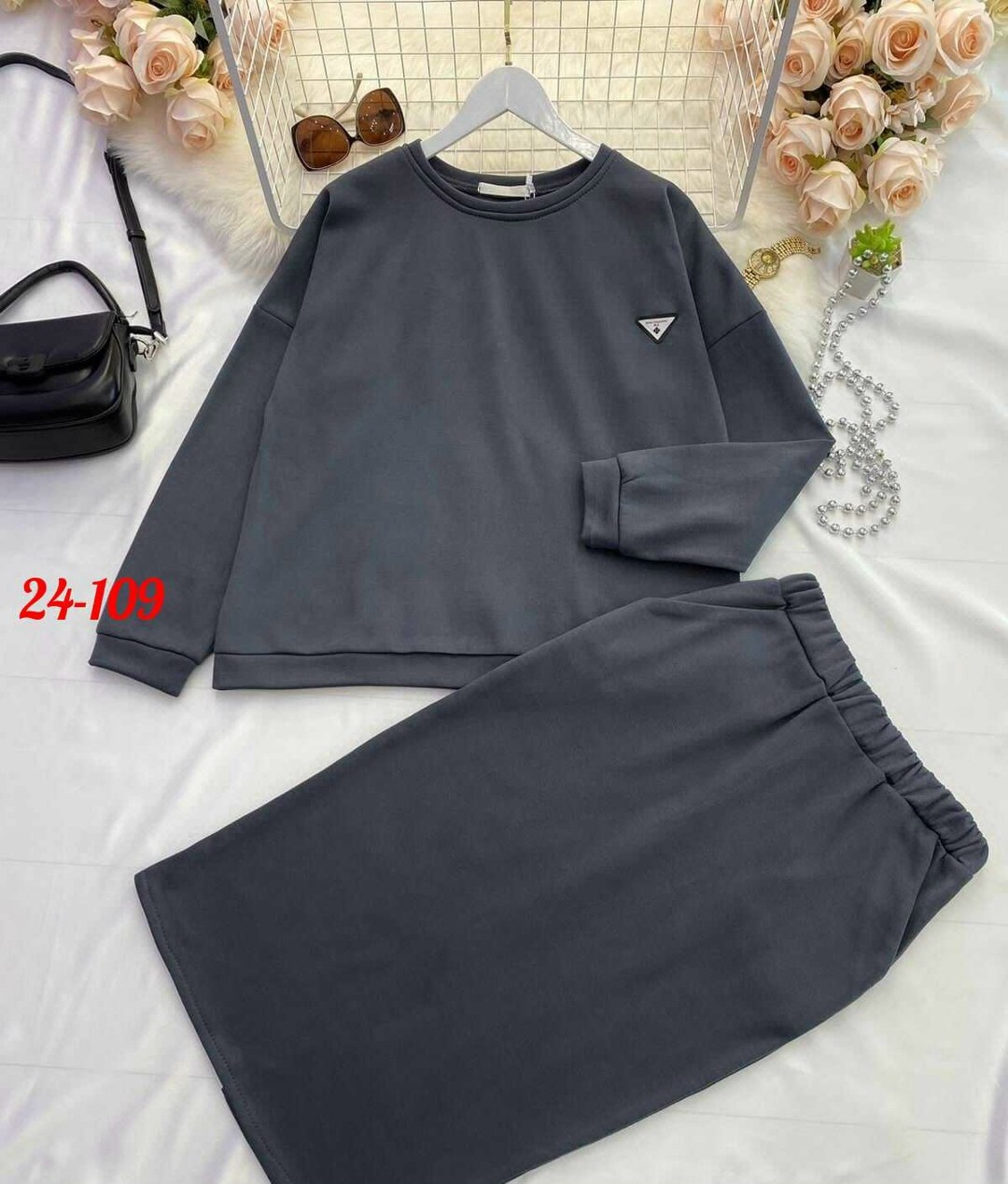 костюм с юбкой теплый трикотажный,теплый трикотажный костюм с юбкой 54р,костюм двойка женская,костюм женский на флисе,теплый костюм с юбкой