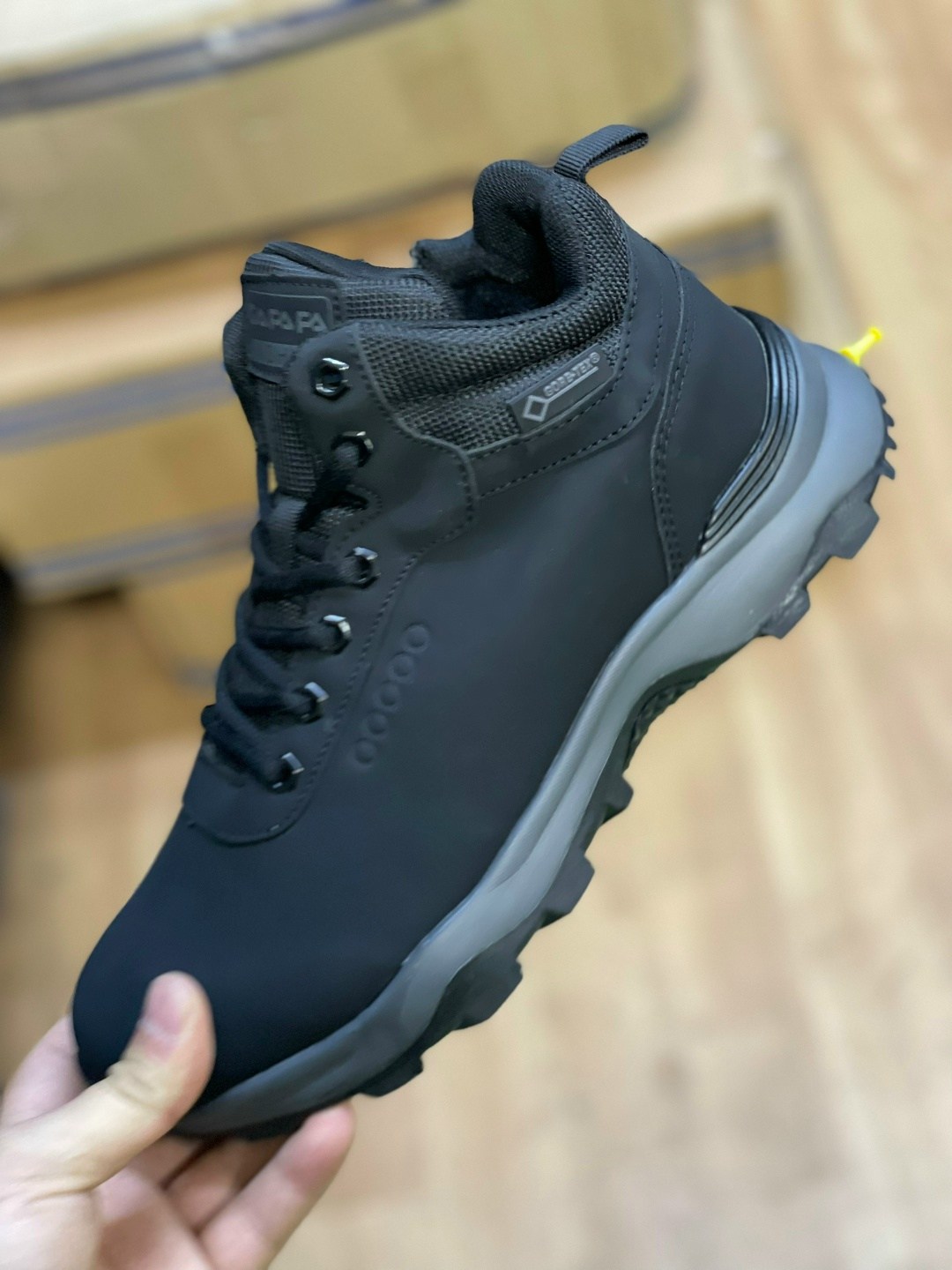 кроссовки мужские ecco,зимние кроссовки ecco мужские,мужские кроссовки зимние,,ботинки зимние ecco