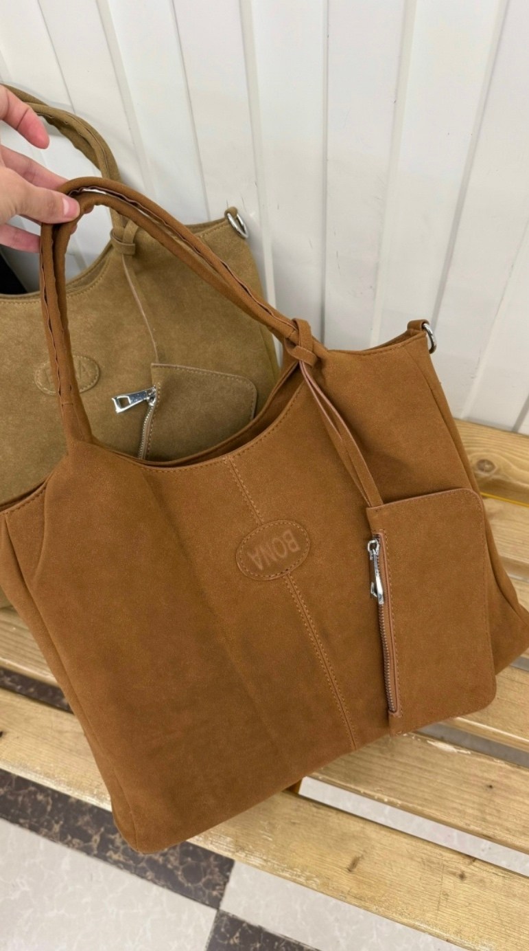 замшевая сумка,замшевая сумка женская,сумка женская из натуральной замши,вместительная замшевая сумка,сумка хобо замшевая