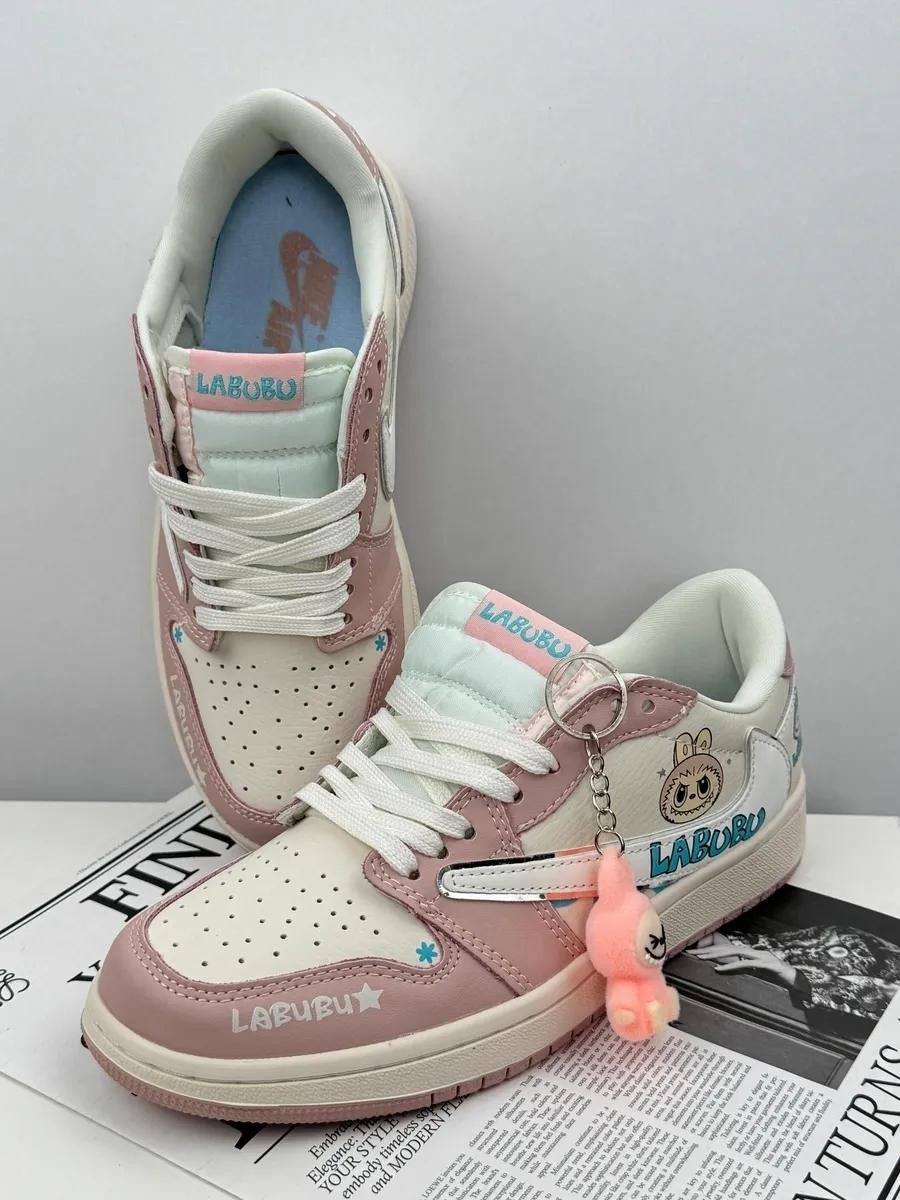 кроссовки,женские кроссовки,спортивная ,,модные кроссовки