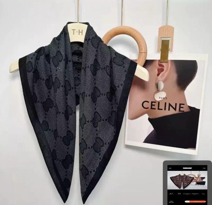 шарф на шее,шарф шарфы,шарф женские,шарфы для женщин,шарфы и платки