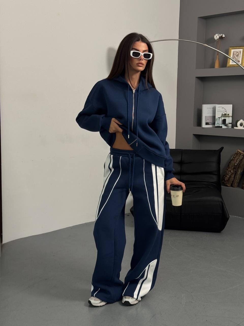 спортивные костюмы,костюмы спортивные женский,повседневный спортивный костюм,костюм с лампасами,костюмы в спортивном стиле