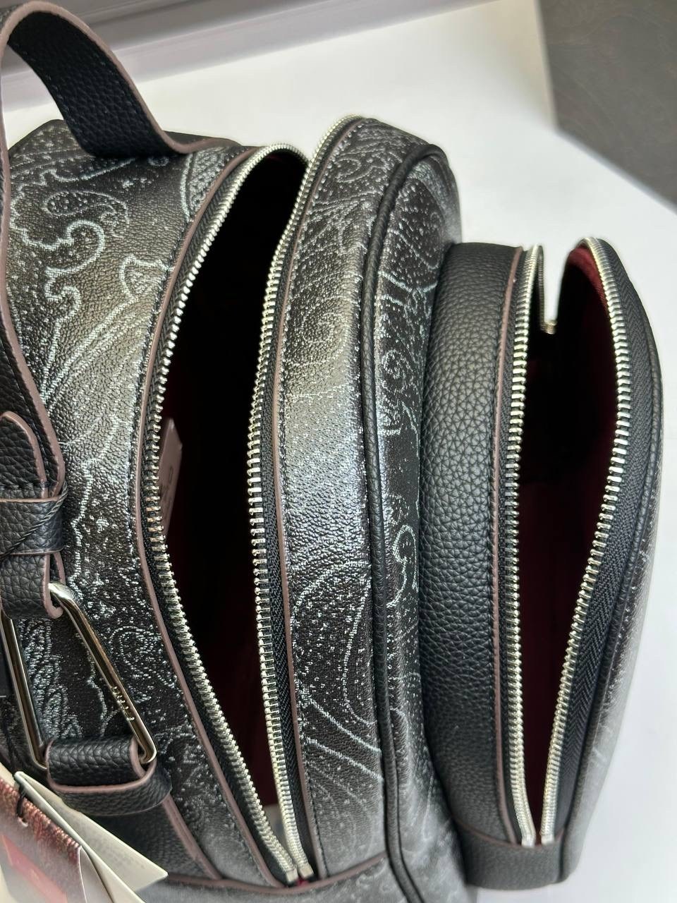 рюкзак,женский рюкзак,кожаные рюкзаки,оригинальный рюкзак,сумки рюкзаки