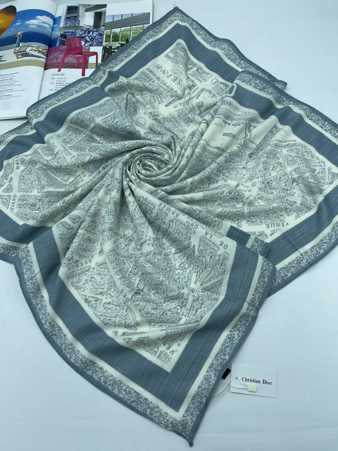 женские платки,платок брендовый,платки шарф,шелковый платок,платок палантин