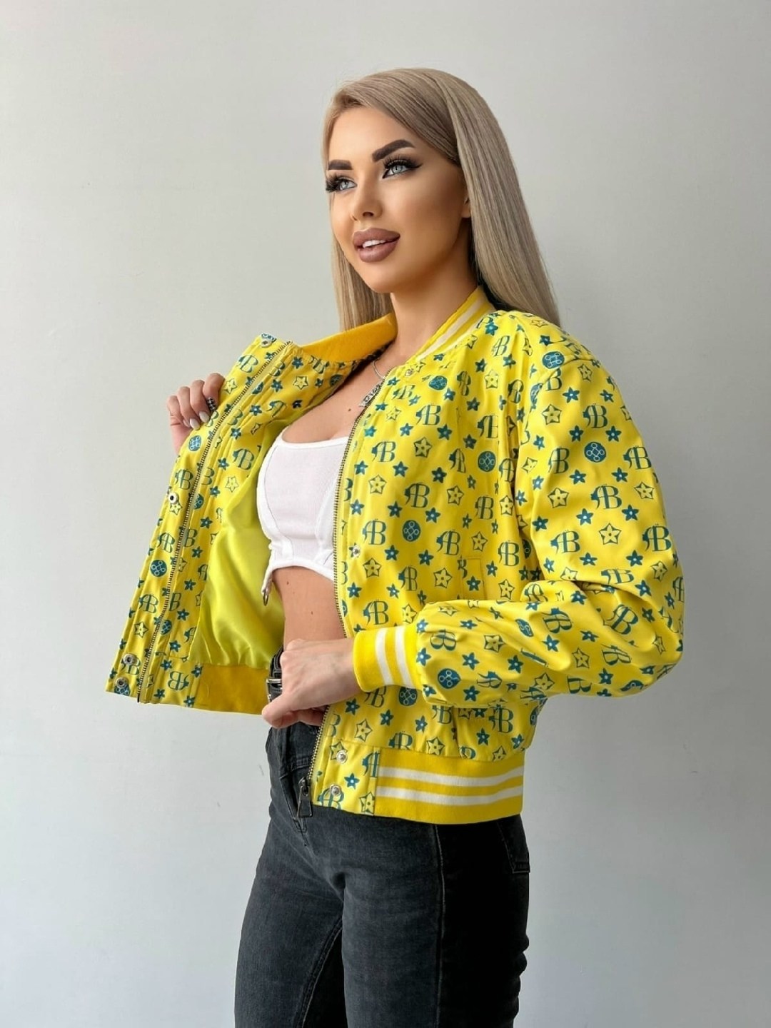 женская куртка бомбер,куртка бомбер на весну,куртка бомбер,кожаная куртка бомбер женская,кожаная куртка бомбер