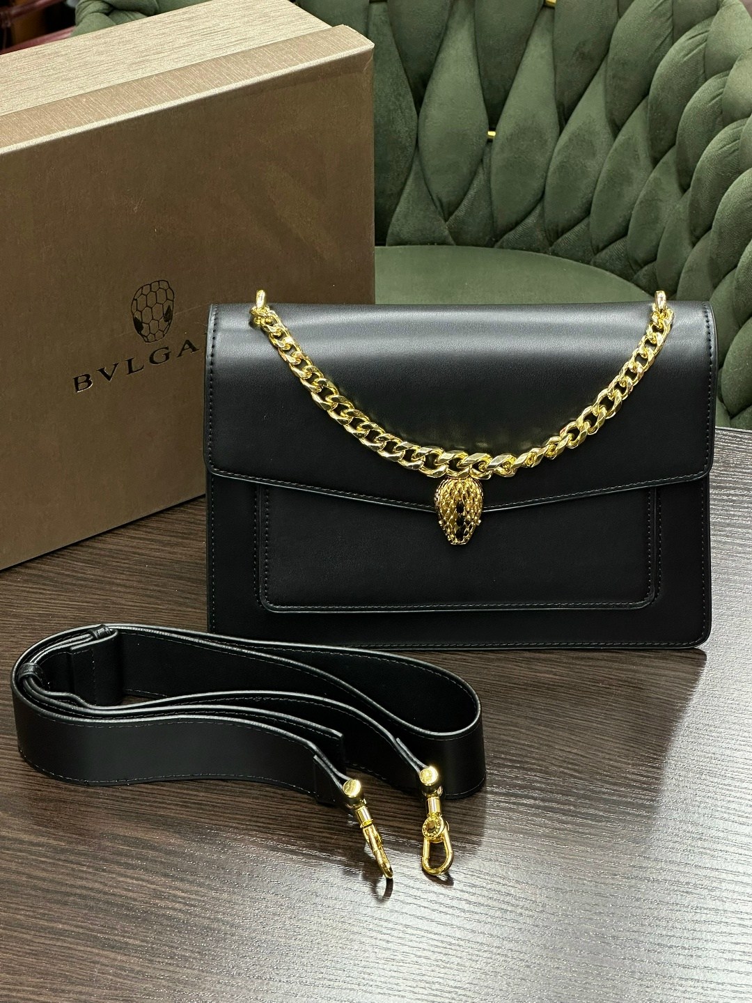 bvlgari сумка на плечо,сумка bvlgari,сумка женская bvlgari,кожаная сумка через плечо serpenti forever bvlgari,женская сумка