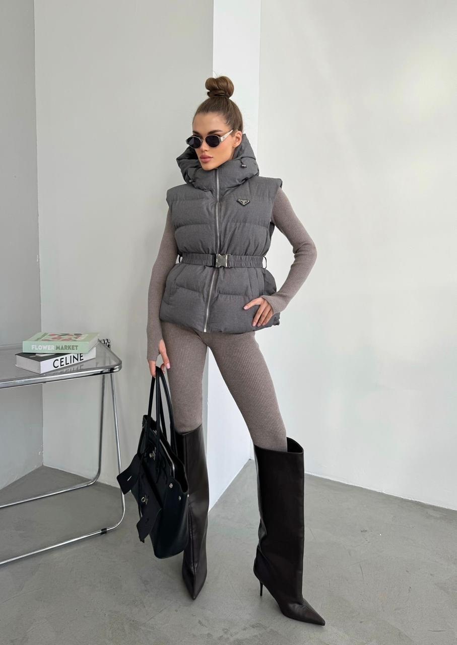 жилетка женская,жилет,жилет теплый,серая жилетка,демисезонная жилетка