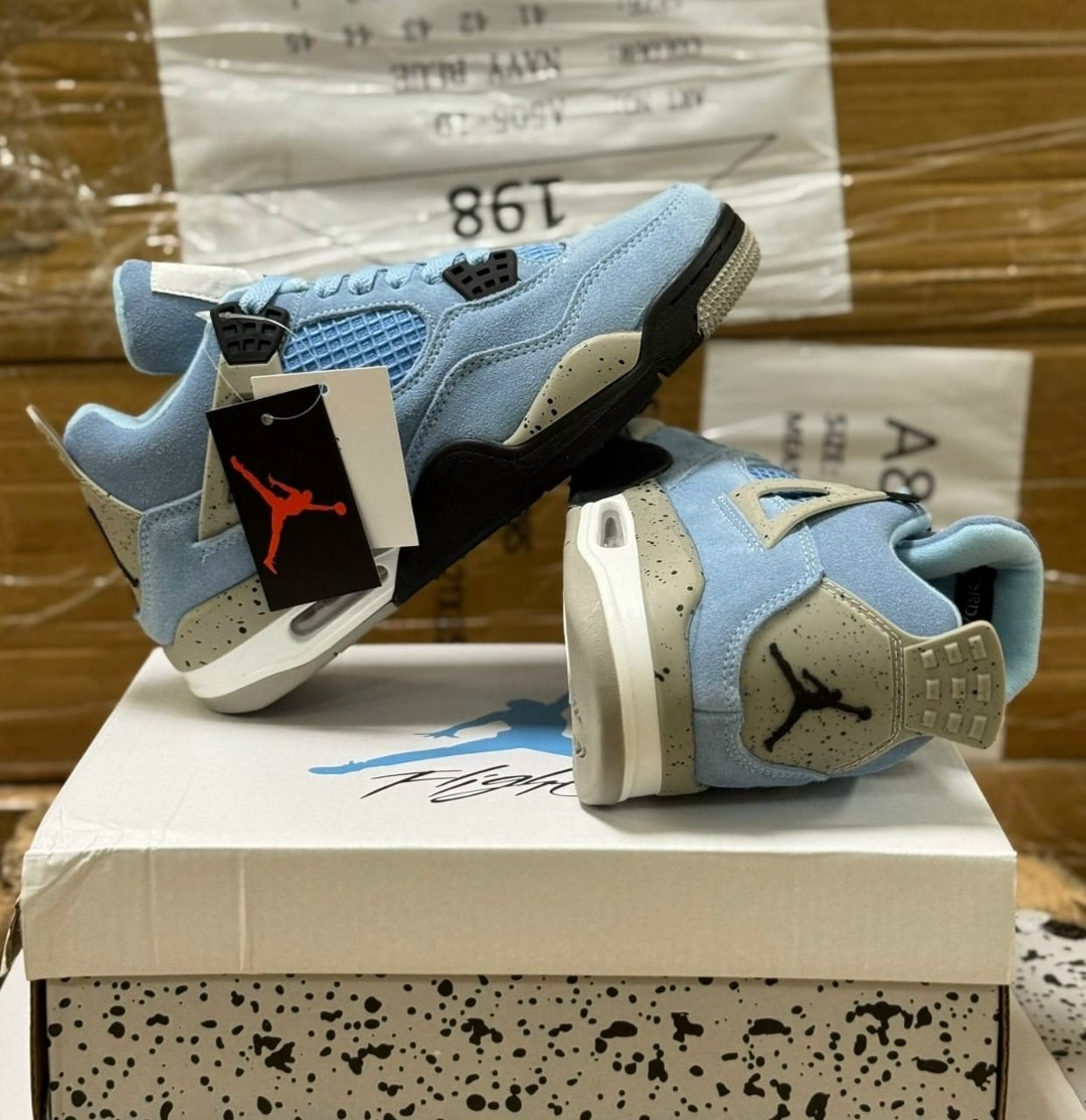 кроссовки nike air jordan 4 retro,кроссовки,кроссовки nike air jordan 4,nike air jordan 4 retro university blue,кроссовки air jordan 4 university blue